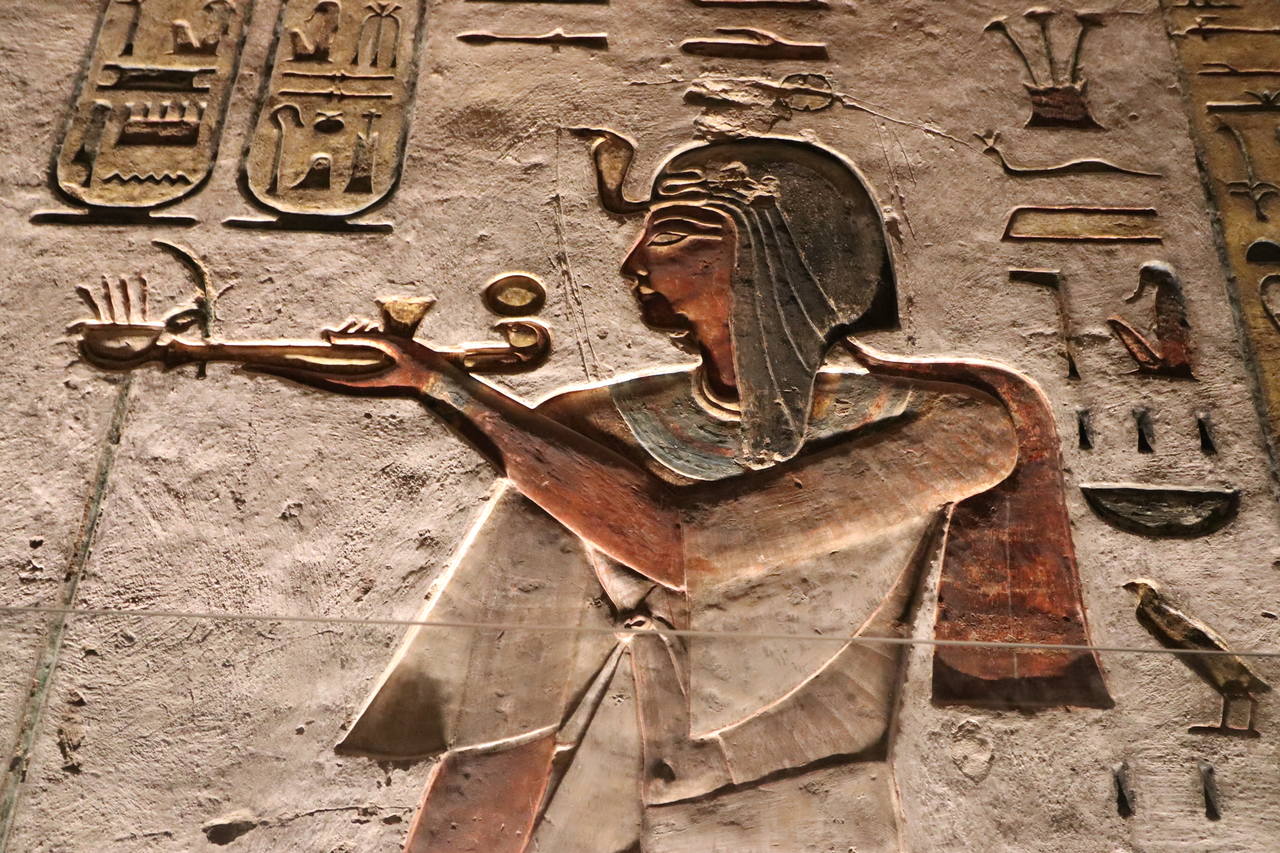 Mitologia Egípcia - História em tumba