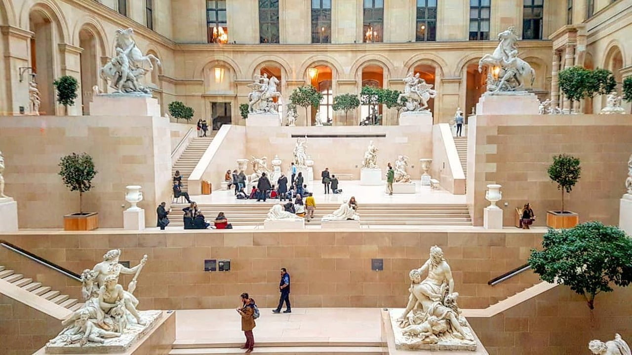 Lugares para visitar em Paris - Museu do Louvre